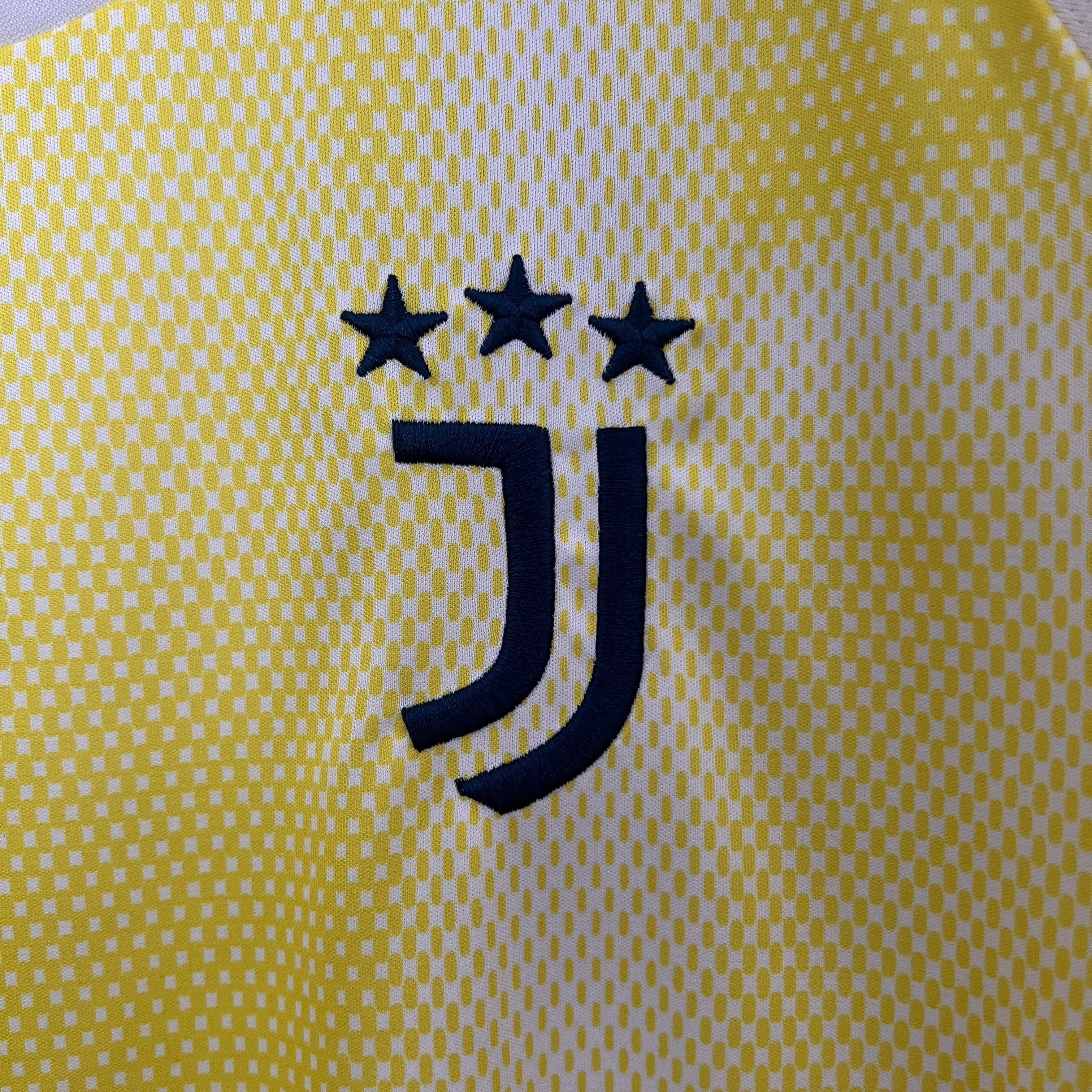 Juventus à l'extérieur 24/25