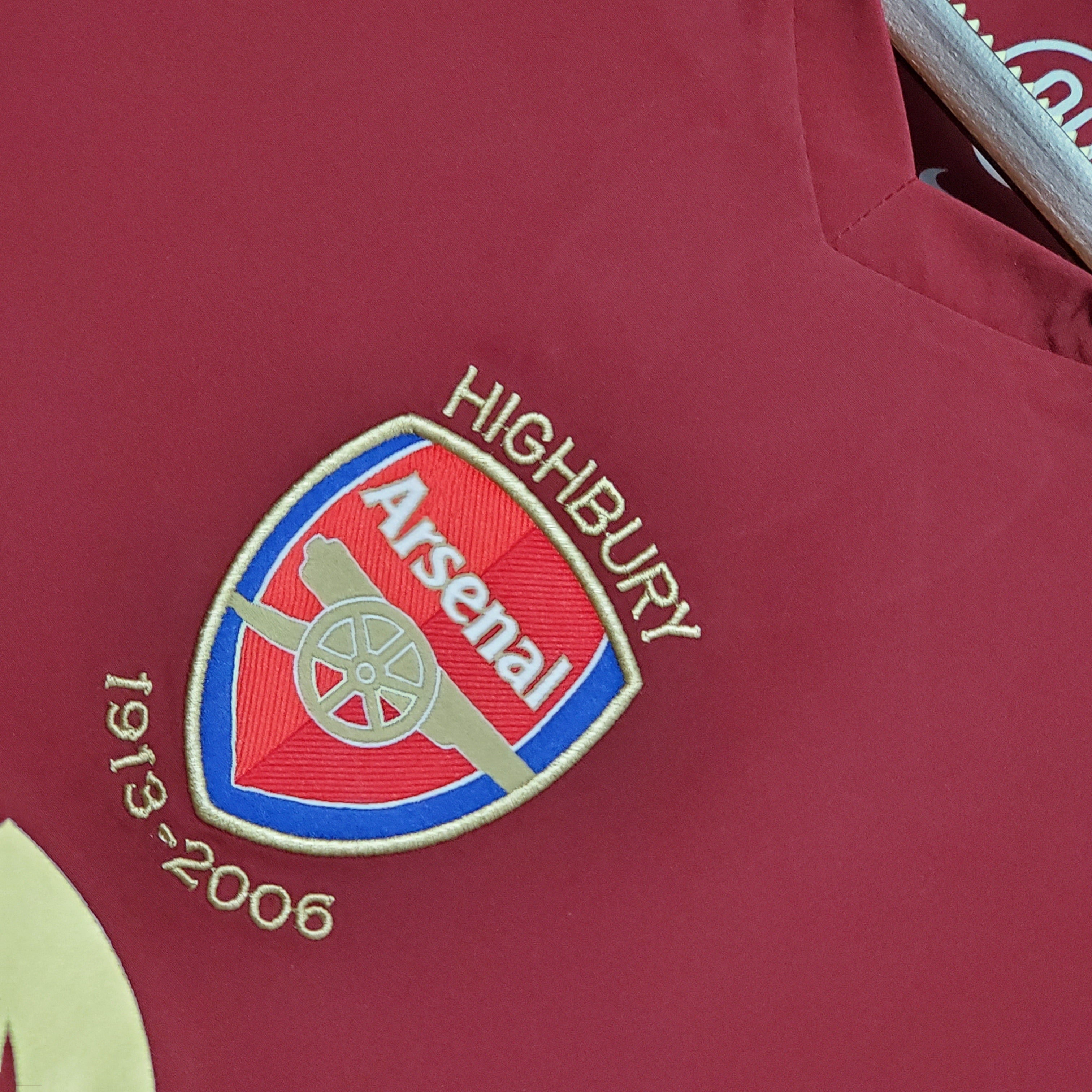 Maillot domicile rétro Arsenal 05/06