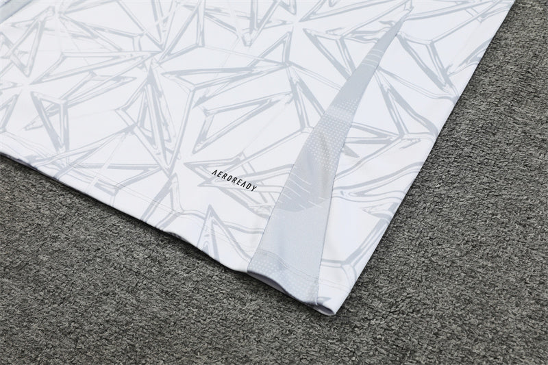 Tuta Real Madrid 24/25