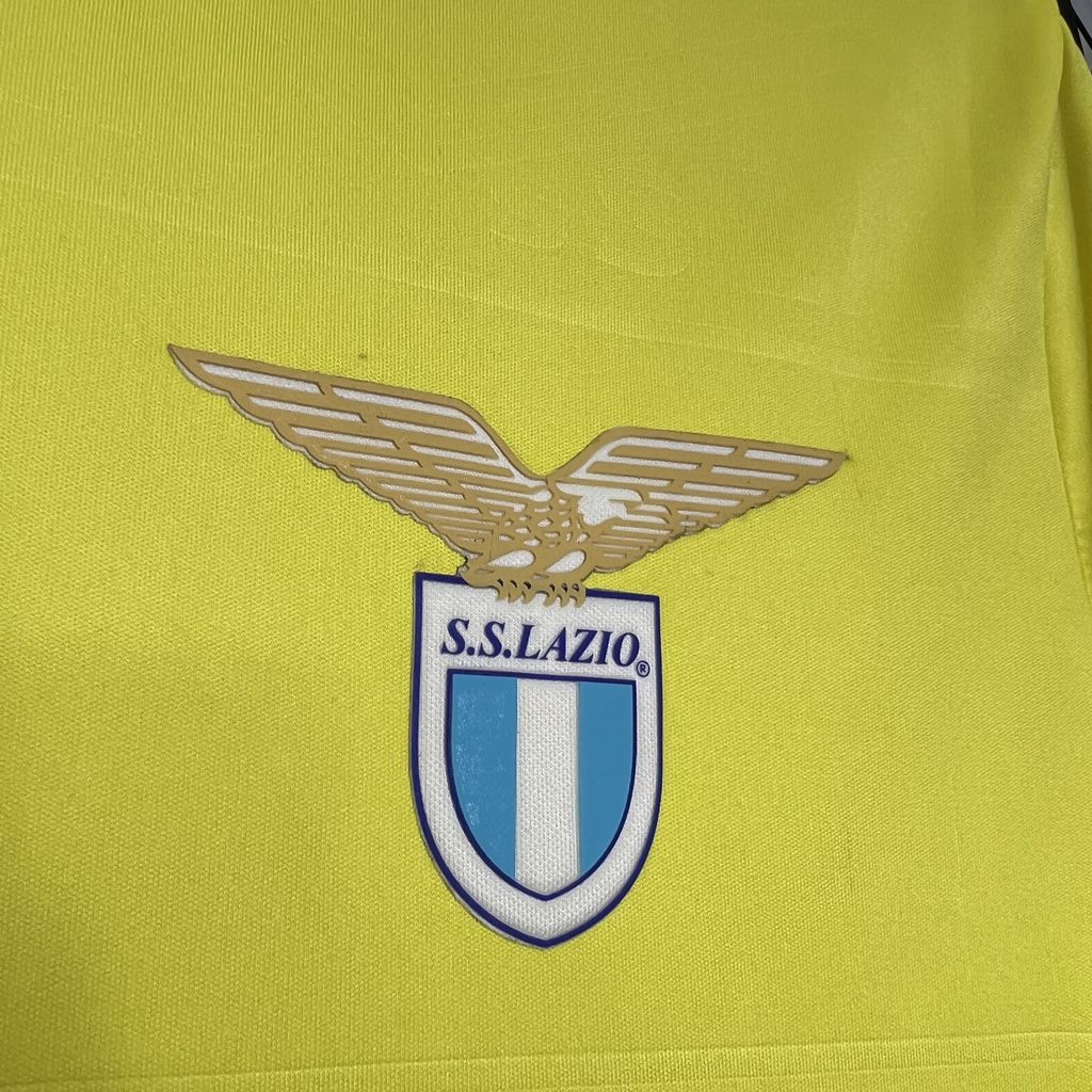 Lazio à l'extérieur 24/25