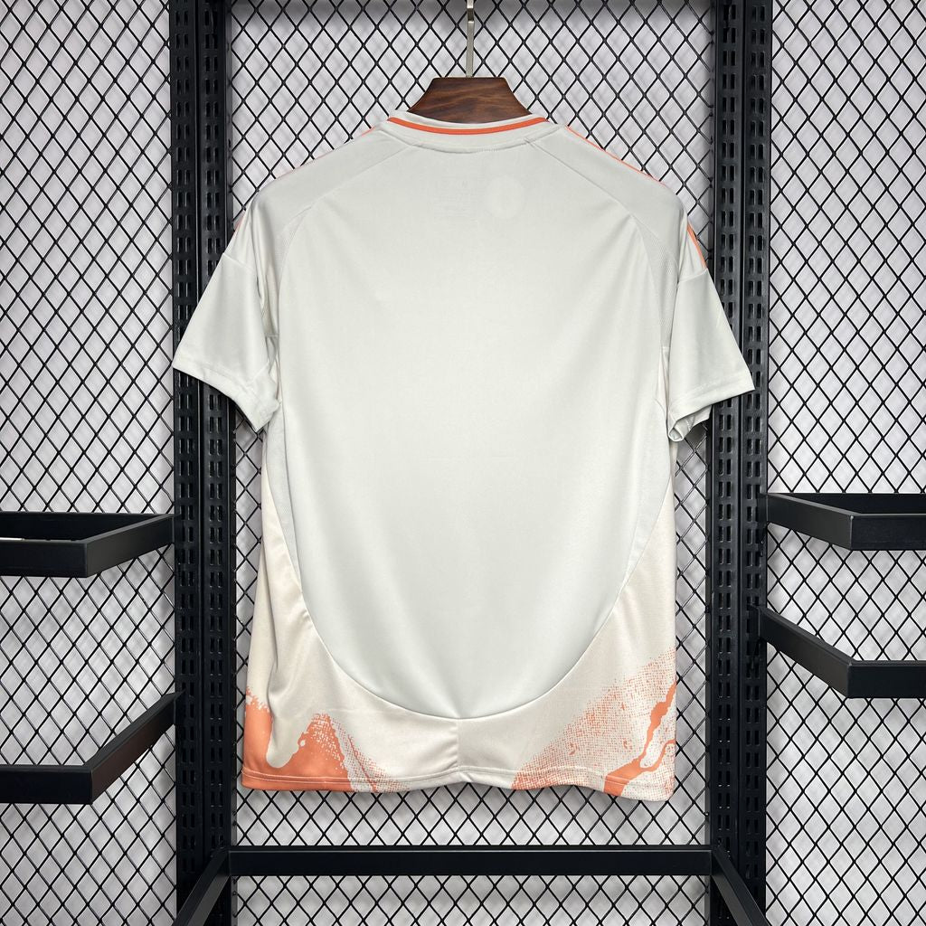 Rome à l'extérieur 24/25