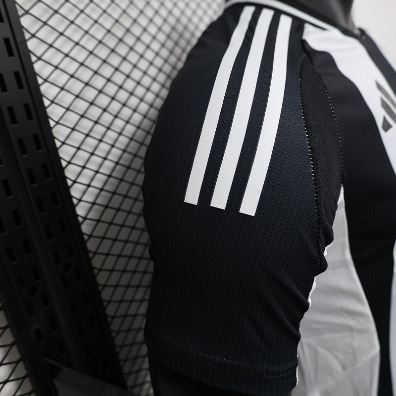 Newcastle Domicile 24/25 - Version joueur