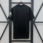 Tottenham à l'extérieur 25/26