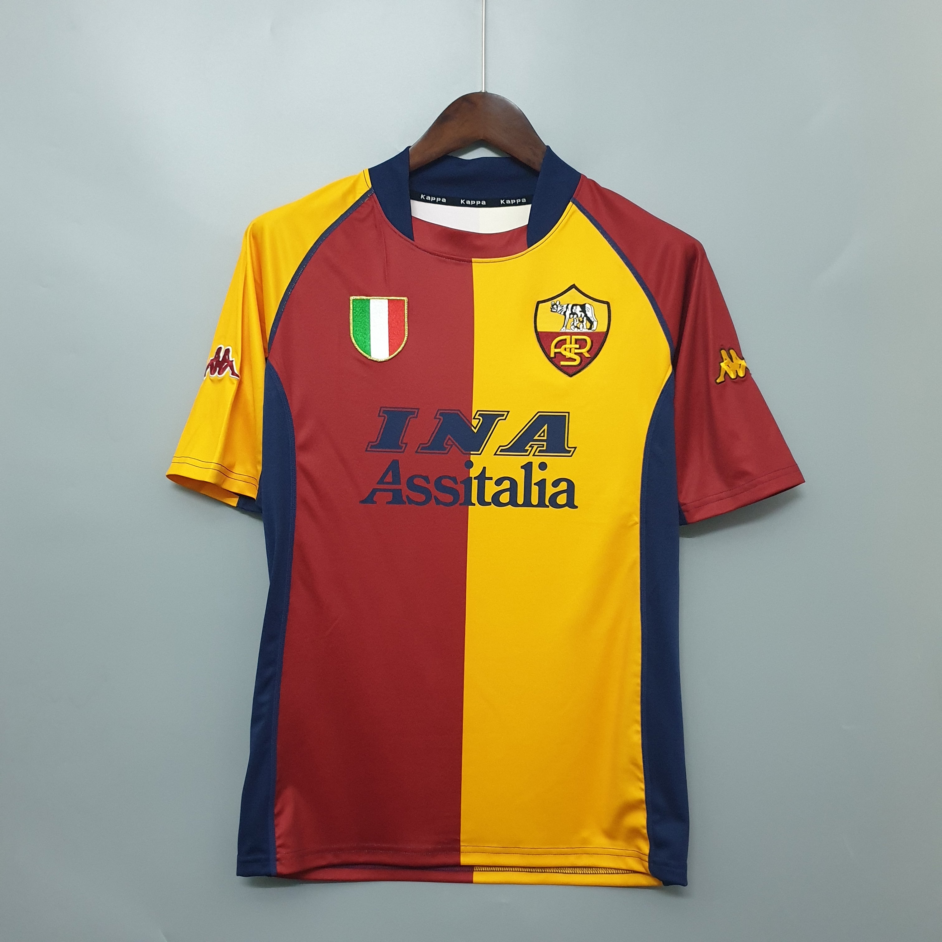 Retro Roma Home 01/02
