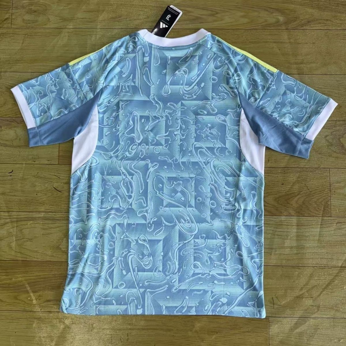 Juventus à l'extérieur (SPONSOR) 25/26