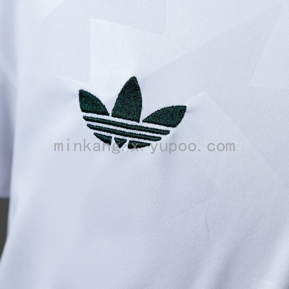 Mexique à l'extérieur 25/26