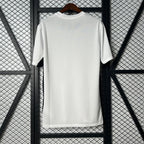 Uruguay à l'extérieur 25/26