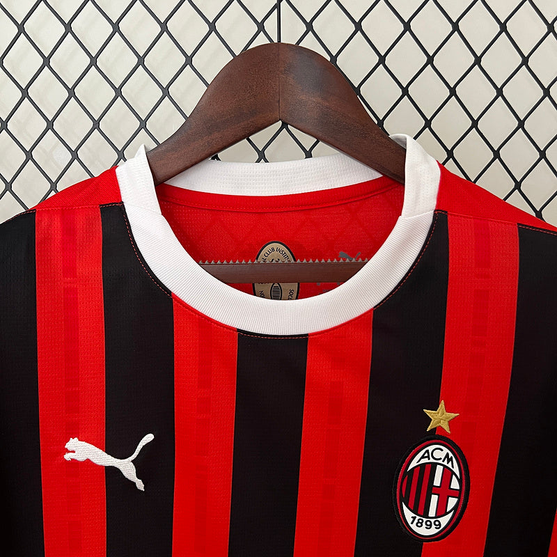 Milan Domicile 24/25