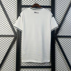 Monaco à l'extérieur 25/26