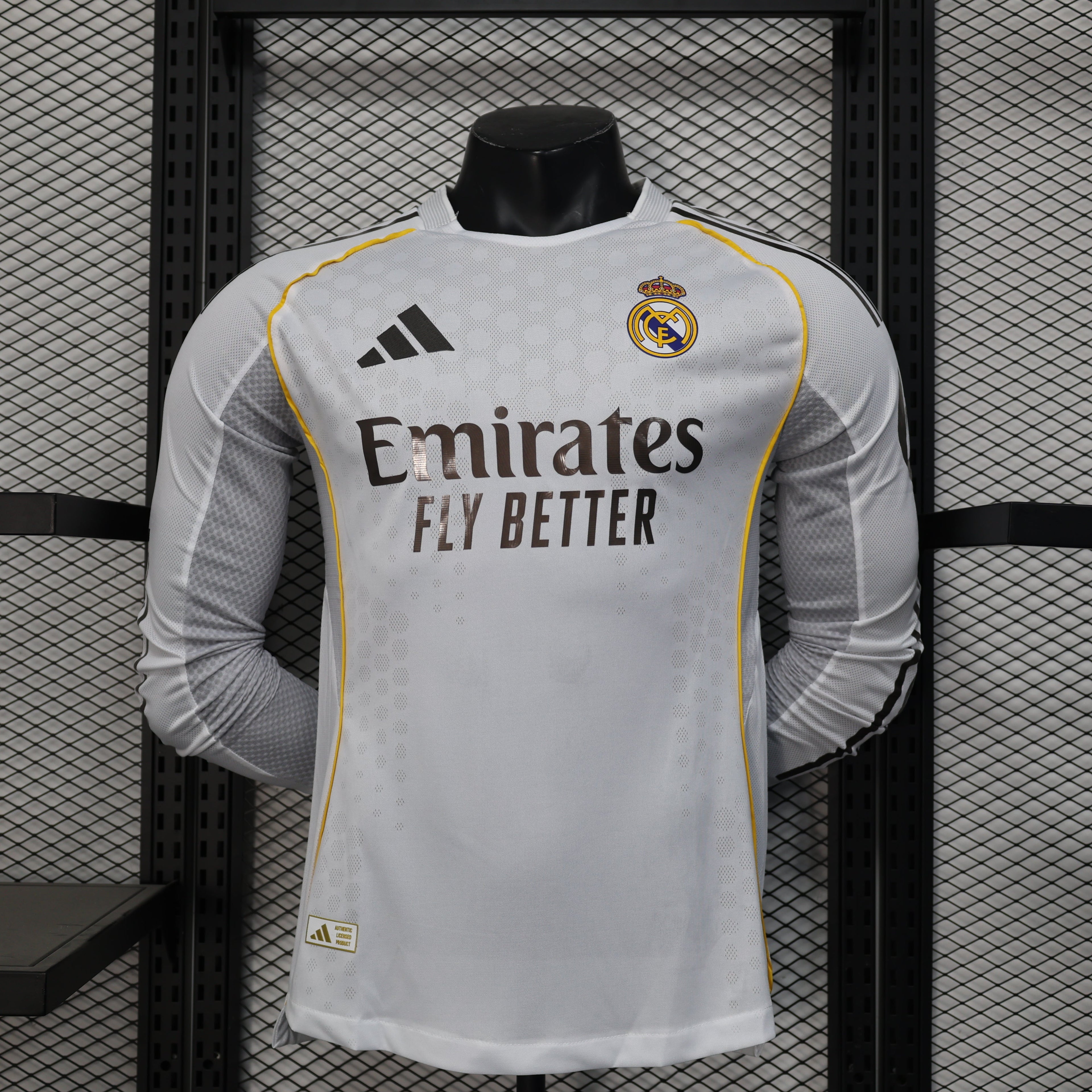 Real Madrid Home 25/26 - Player Version Long Sleeve