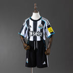 Maillot domicile Newcastle 25/26 - Enfants (short inclus)