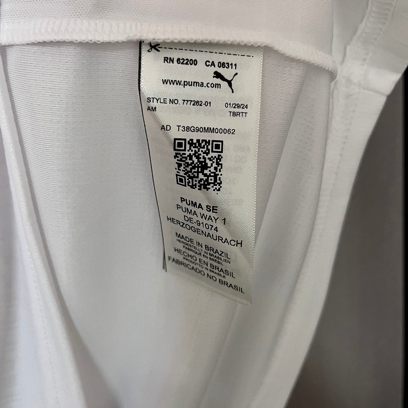 Palmeiras à l'extérieur 24/25